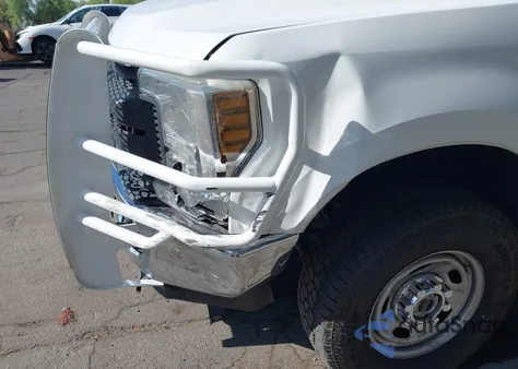 2018 Ford F250 Super Duty z USA, uszkodzony, nr VIN 1FT7W2B62JEB42381